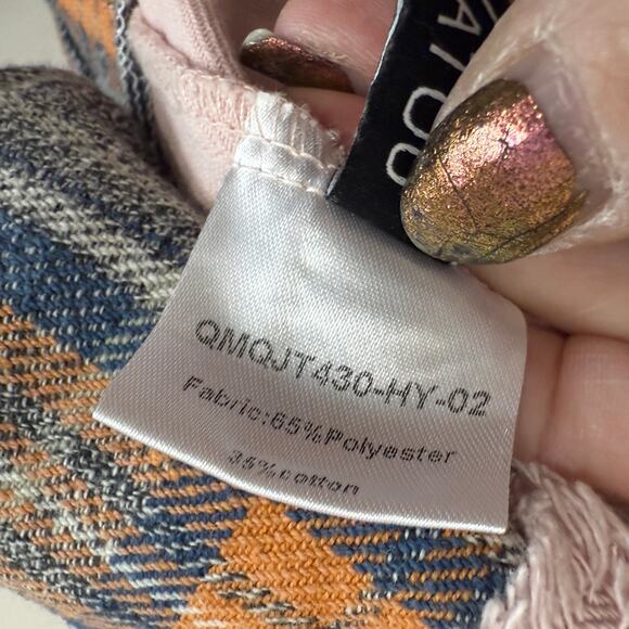 Upcycled Shacket with Sammy Hagar Graphic & Flannel Accents Size M - Picture 7 of 11